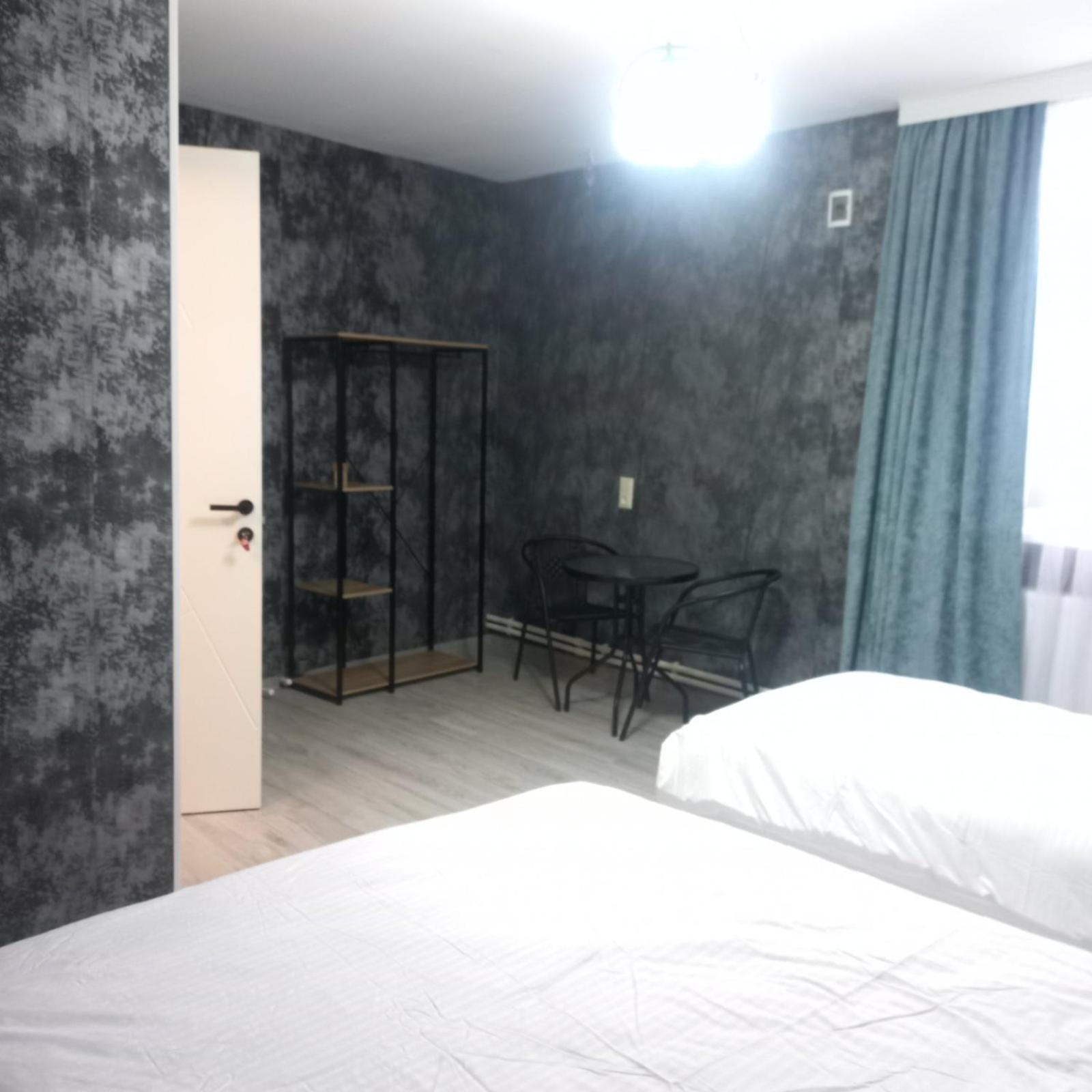 Ira & Vaso'S Guest House Borjomipark Chambre photo